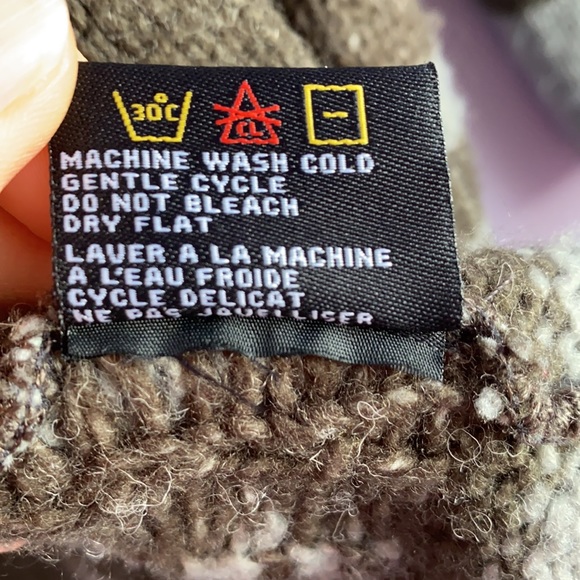 Press cardigan with wool size large - Picture 6 of 8